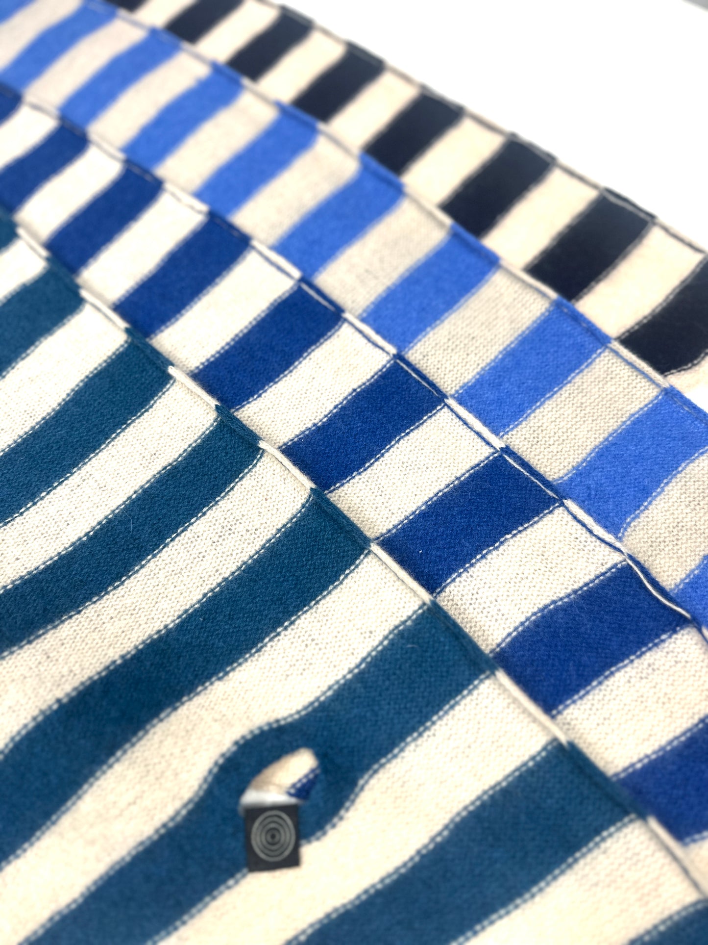 Cornflower Blue & Oatmeal Single-Layered Striped Pull-Through Kerchief