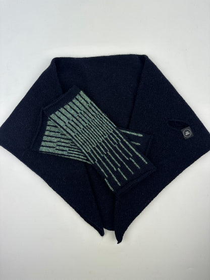 Peacock Green and Navy Blue Reverb Lambswool Wristies