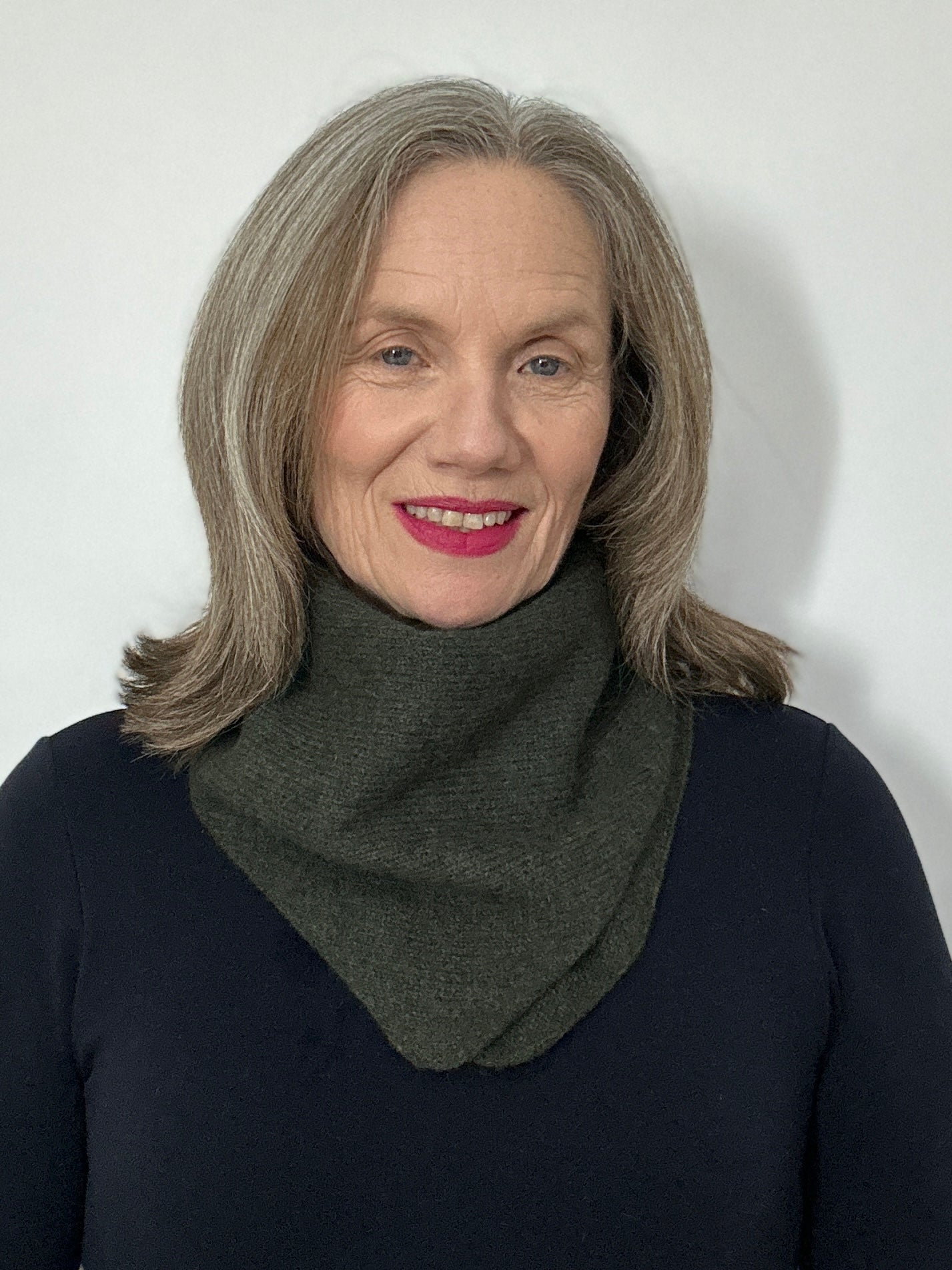 Olive Green Lambswool Pull-Through Kerchief