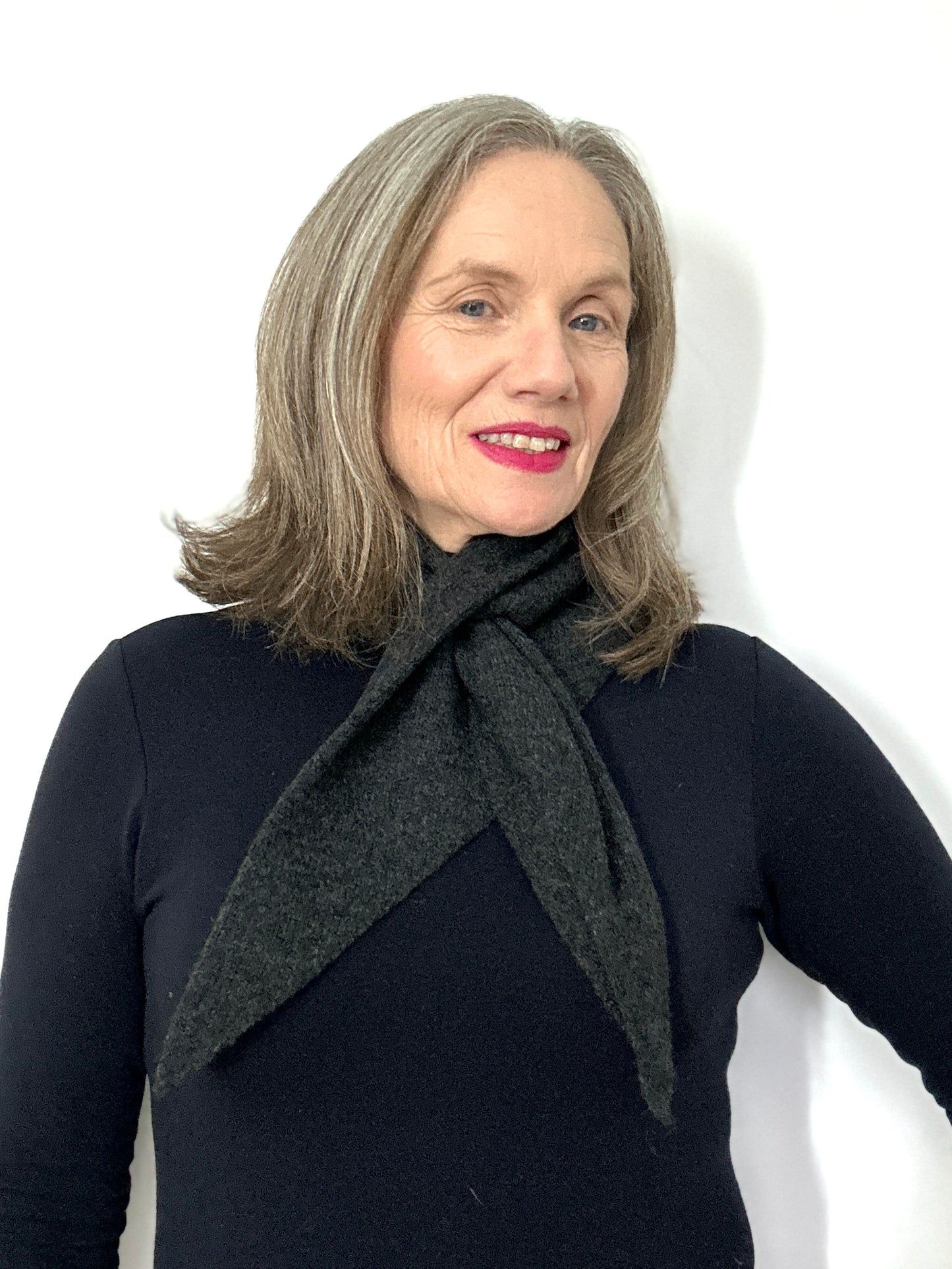 Charcoal Grey Lambswool Pull-Through Kerchief