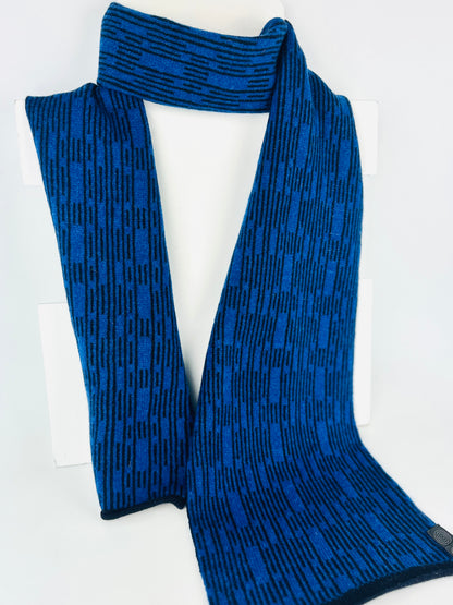 Dark Blue and Navy Blue Lambswool Raindrop Scarf