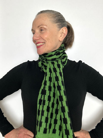 Watercress Green and Black Lambswool Pulse Scarf