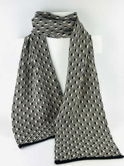 Black and Oatmeal Metropolis Scarf