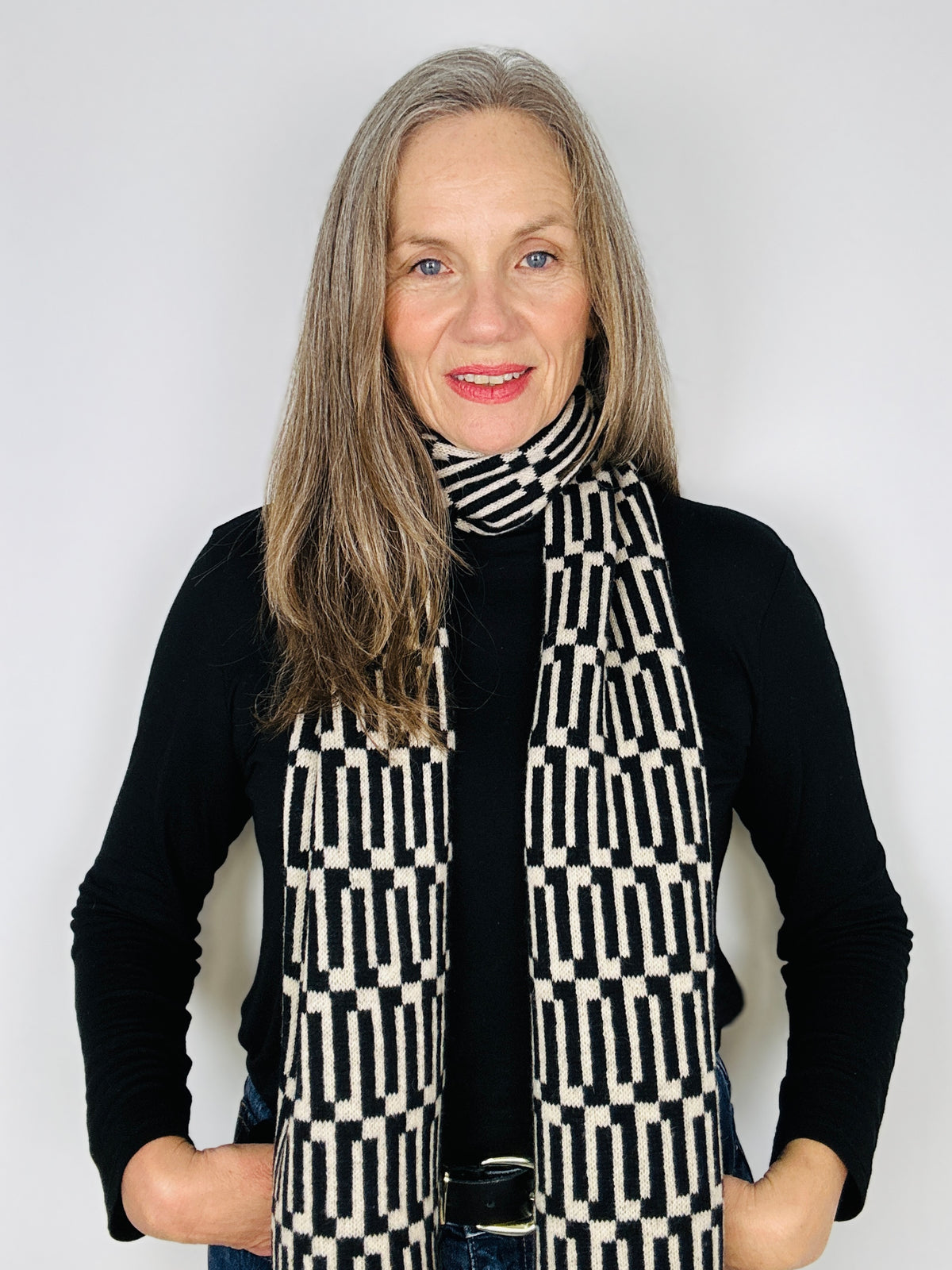 Black & Oatmeal Link Scarf, lambswool, worn by a model